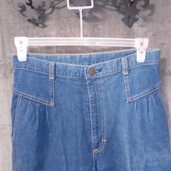 Vintage Cheryl Tiegs Pleated Jeans Size 8 - Picture 2 of 6